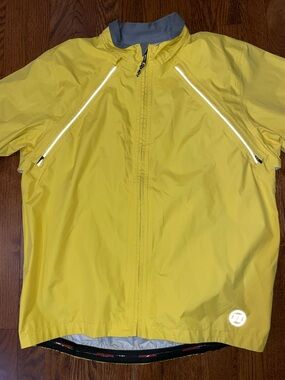 Novara Yellow Cycling convertible rain jacket